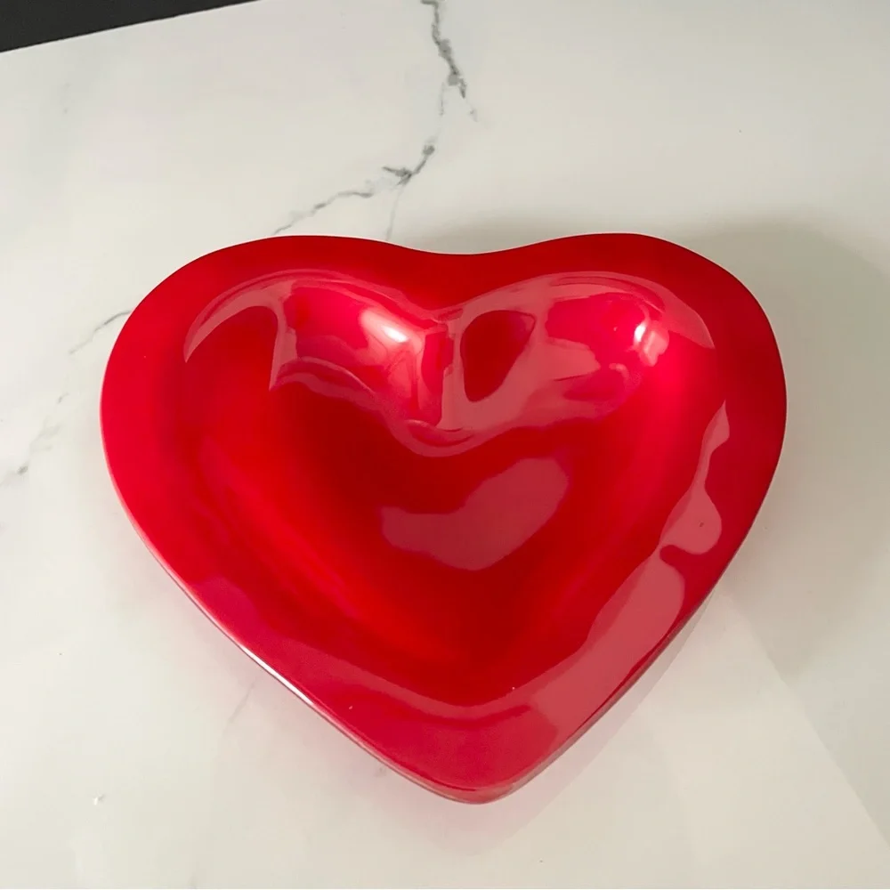 Red Heart Dish - Annieglass
